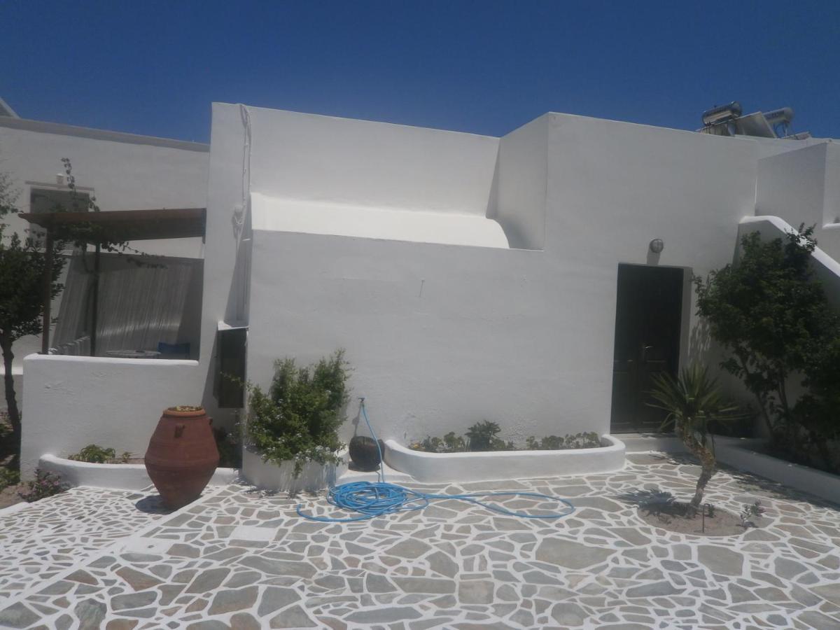 Villa Ostria Kamári Exterior foto